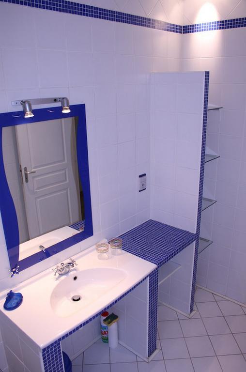 Gite Au Bouzigues Monlaur-Bernet Habitación foto